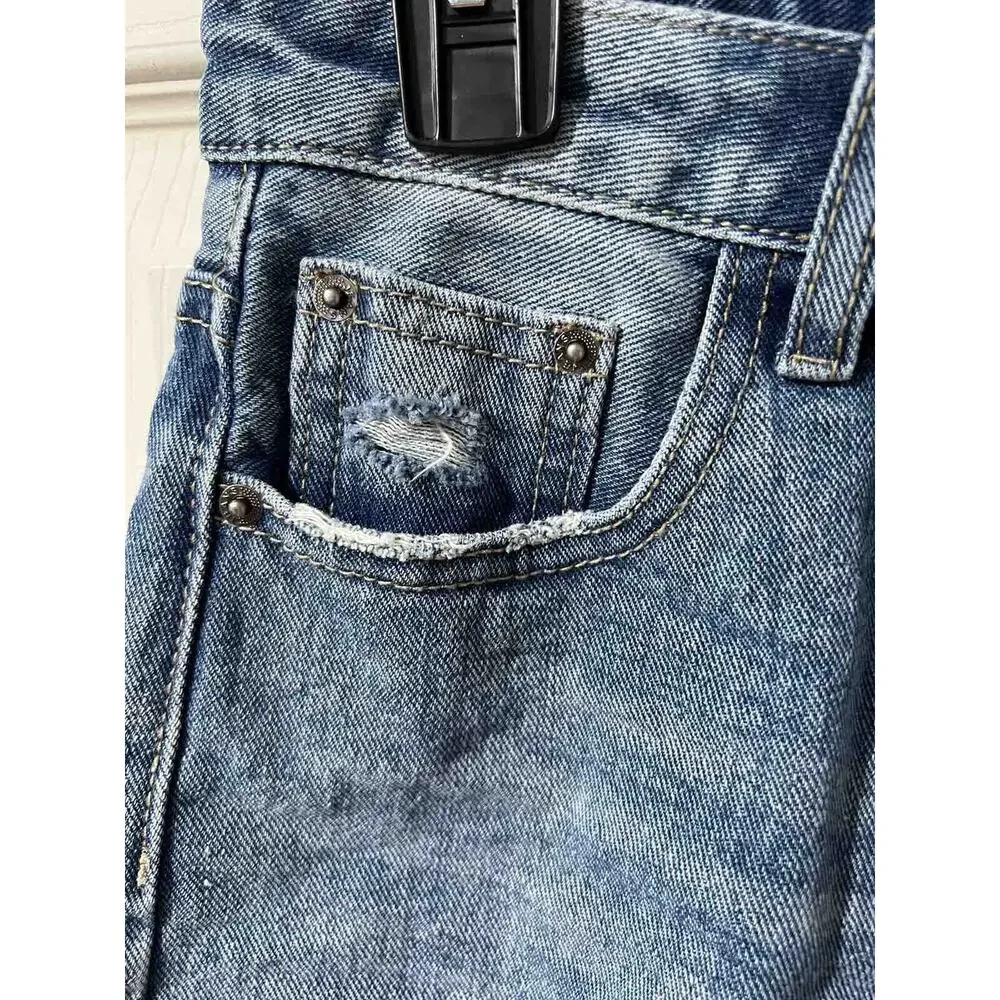 Gracia Women Distressed Denim Shorts Blue Size Large A000497